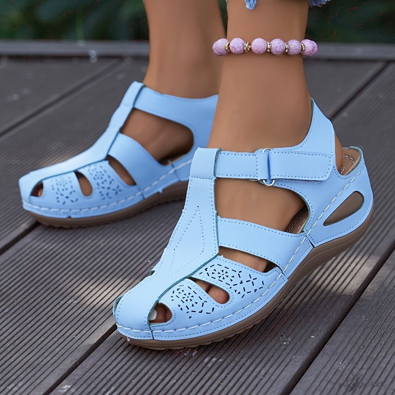 Liva™ – Lightweight, comfortable sandals for warm days