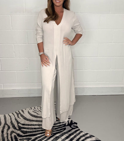 Cherly™ Comfortable Two-Piece Set | Flowing Blouse and Wide Trousers