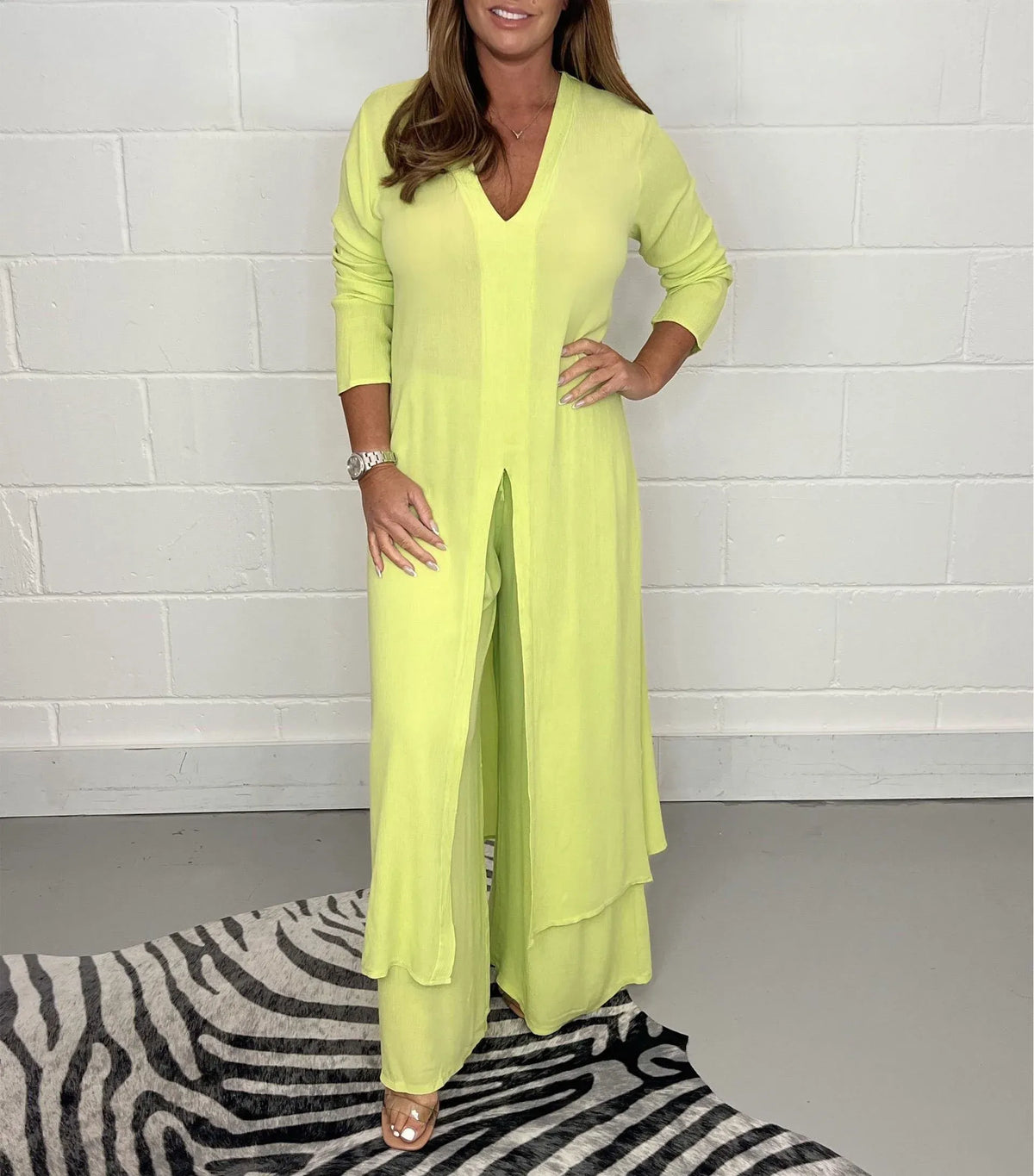 Cherly™ Comfortable Two-Piece Set | Flowing Blouse and Wide Trousers