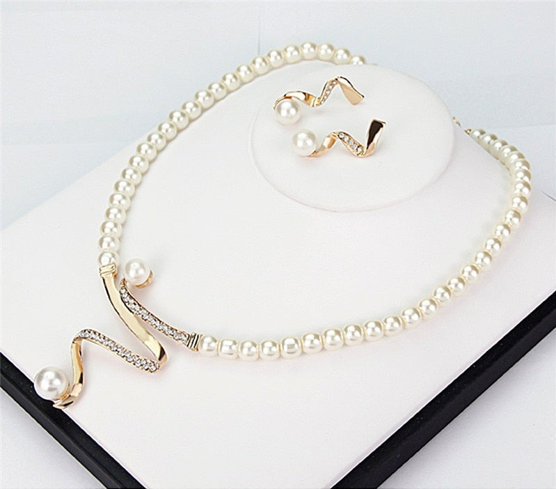 Aya™ | Necklace and Earring Set