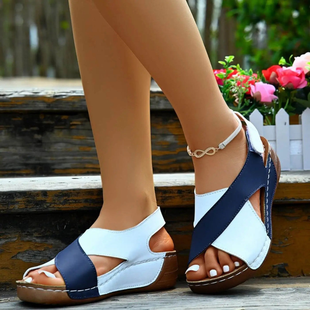 Nicole™ – Orthopaedic sandals with open toe