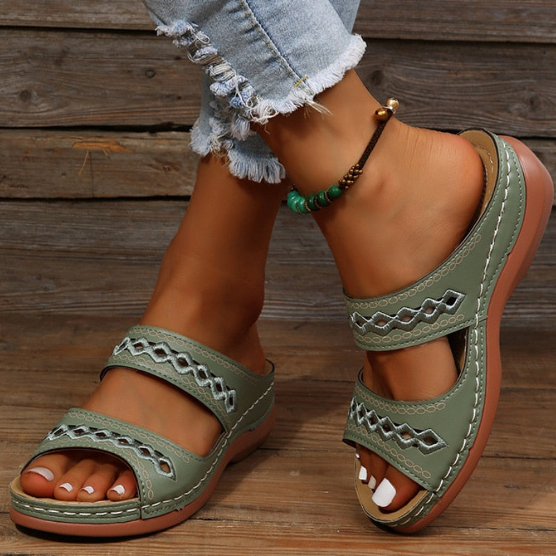 Monta™ - Padded Orthopaedic Sandals