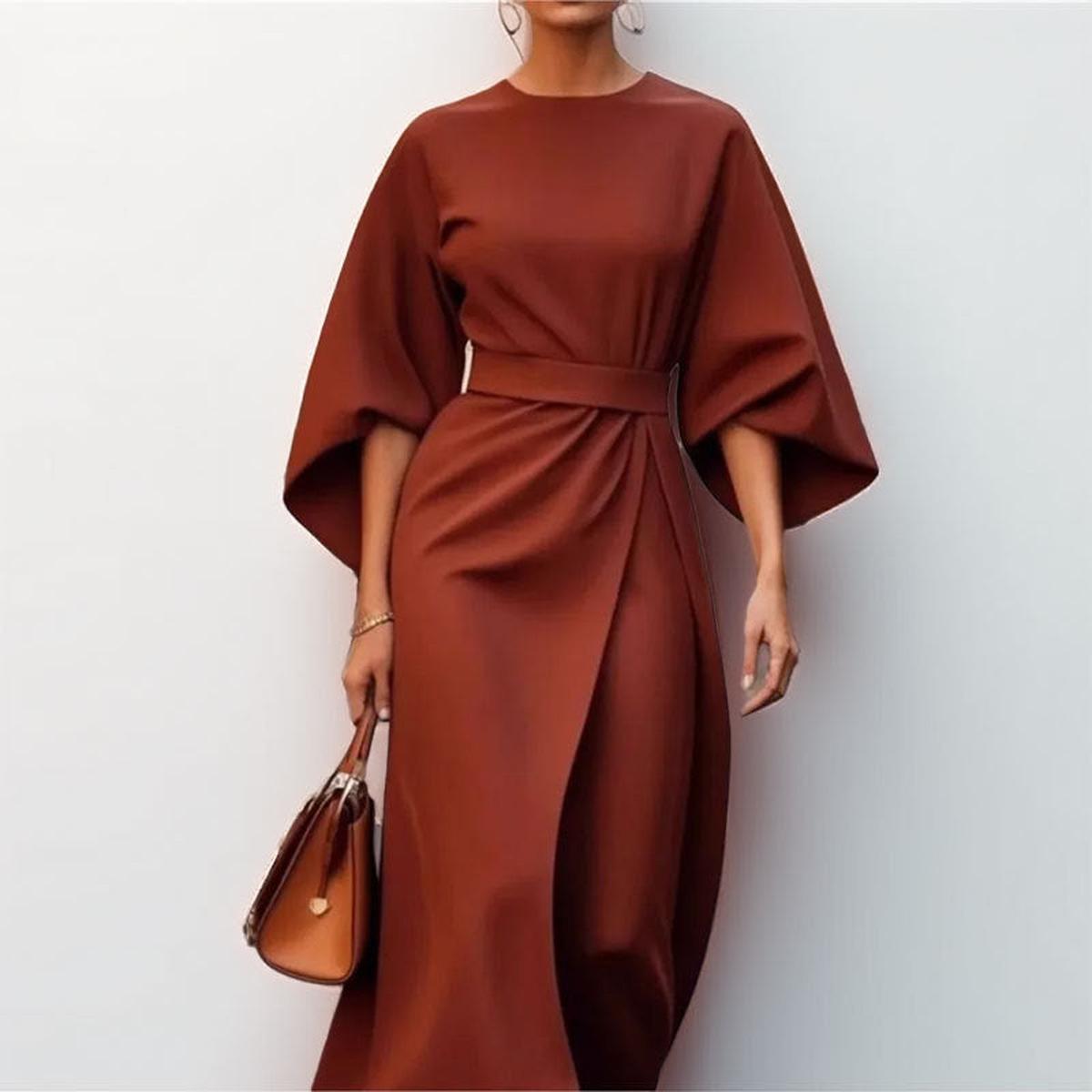 Camilla™ | Long dress with kimono sleeves and a radiant appearance