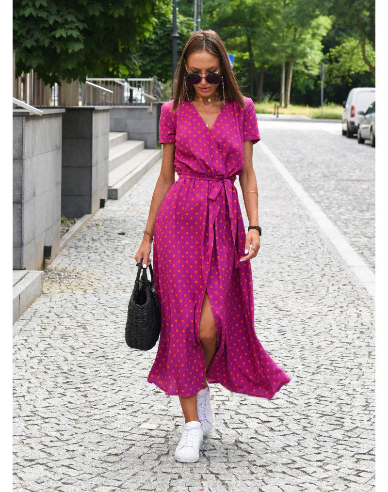 Giada™ | Elegant dress with V-neck and tailored fit