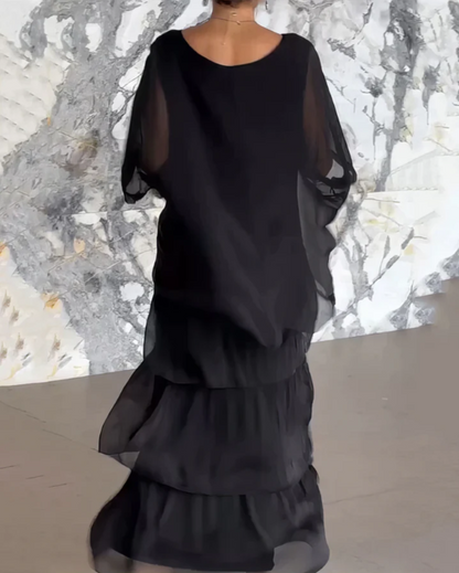 Lara – Elegant Flowing Maxi Dress