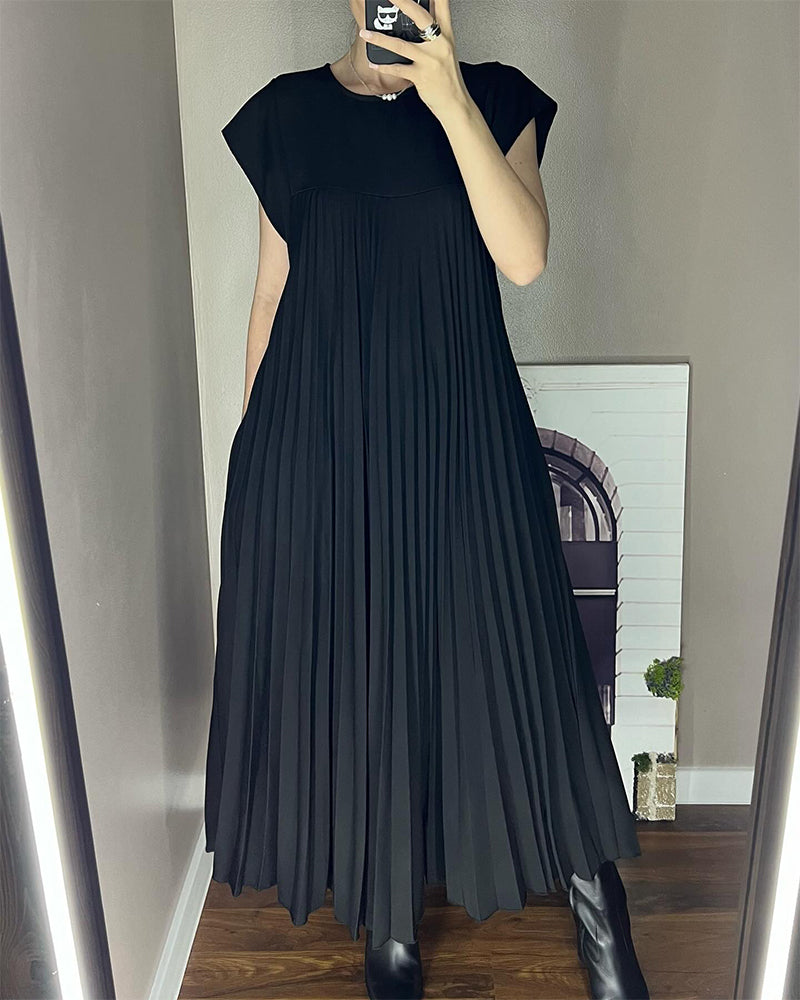 Mathilda™ | Elegant and Comfortable Dress