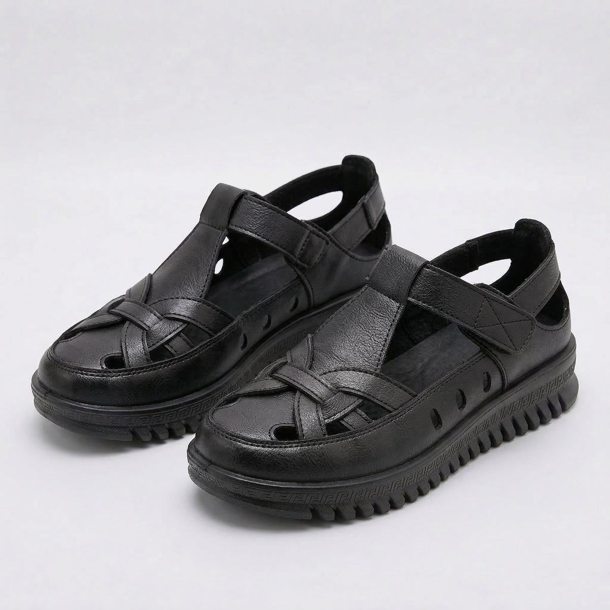 Mara™ – Comfortable sandals with a sturdy sole