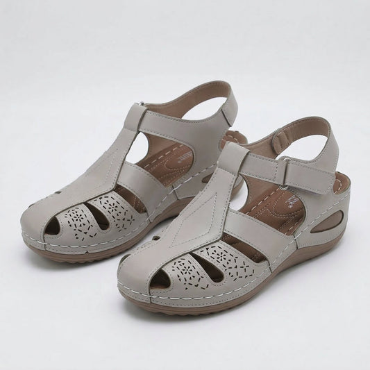 Liva™ – Lightweight, comfortable sandals for warm days