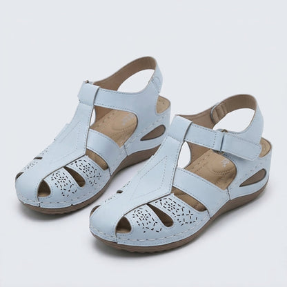 Liva™ – Lightweight, comfortable sandals for warm days