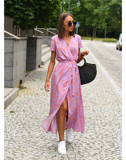 Giada™ | Elegant dress with V-neck and tailored fit